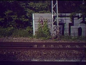 Eiermänner am Bahnhof